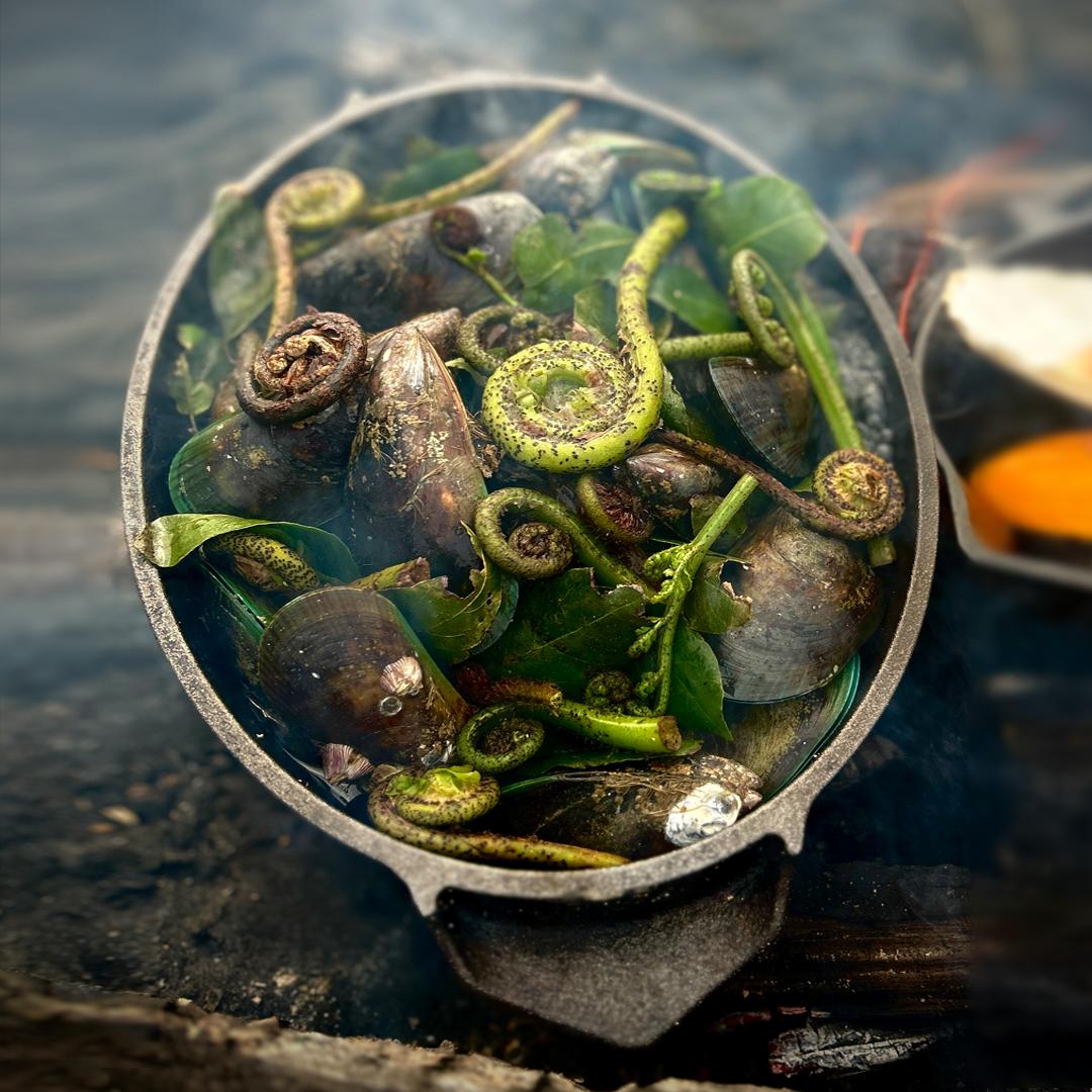 'IRONCLAD' The Old Dutch - 4.5L Double Dutch Oven