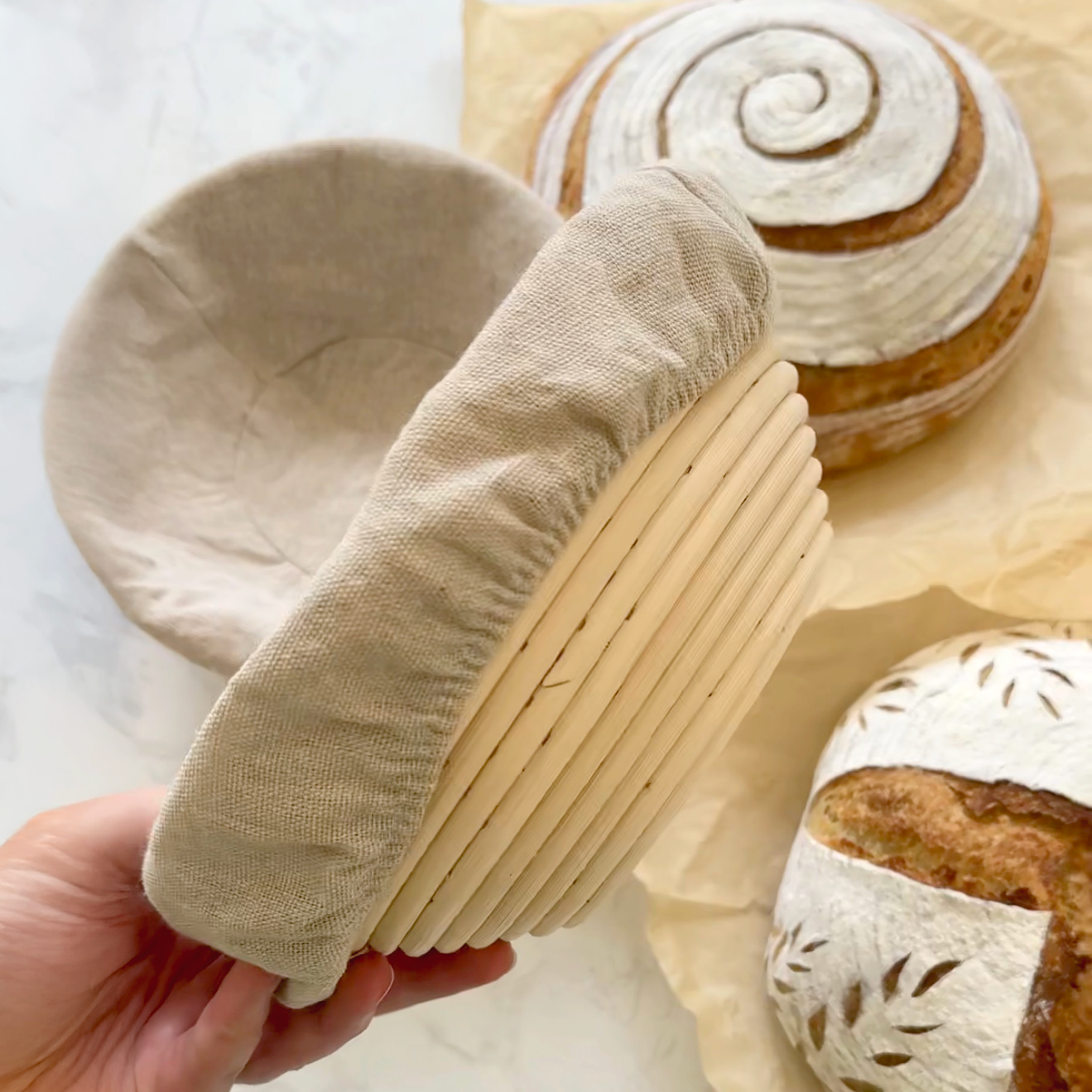 Round Banneton side view